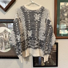 Vintage 80s/90s Club International Designer Crewneck Sweater Size Large