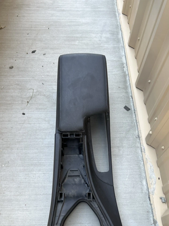 ✅2006-2011 BMW E90 335i 328i 325i SEDÁN CONSOLA CENTRAL CON REPOSABRAZOS OEM Negro Foto 4 de 4