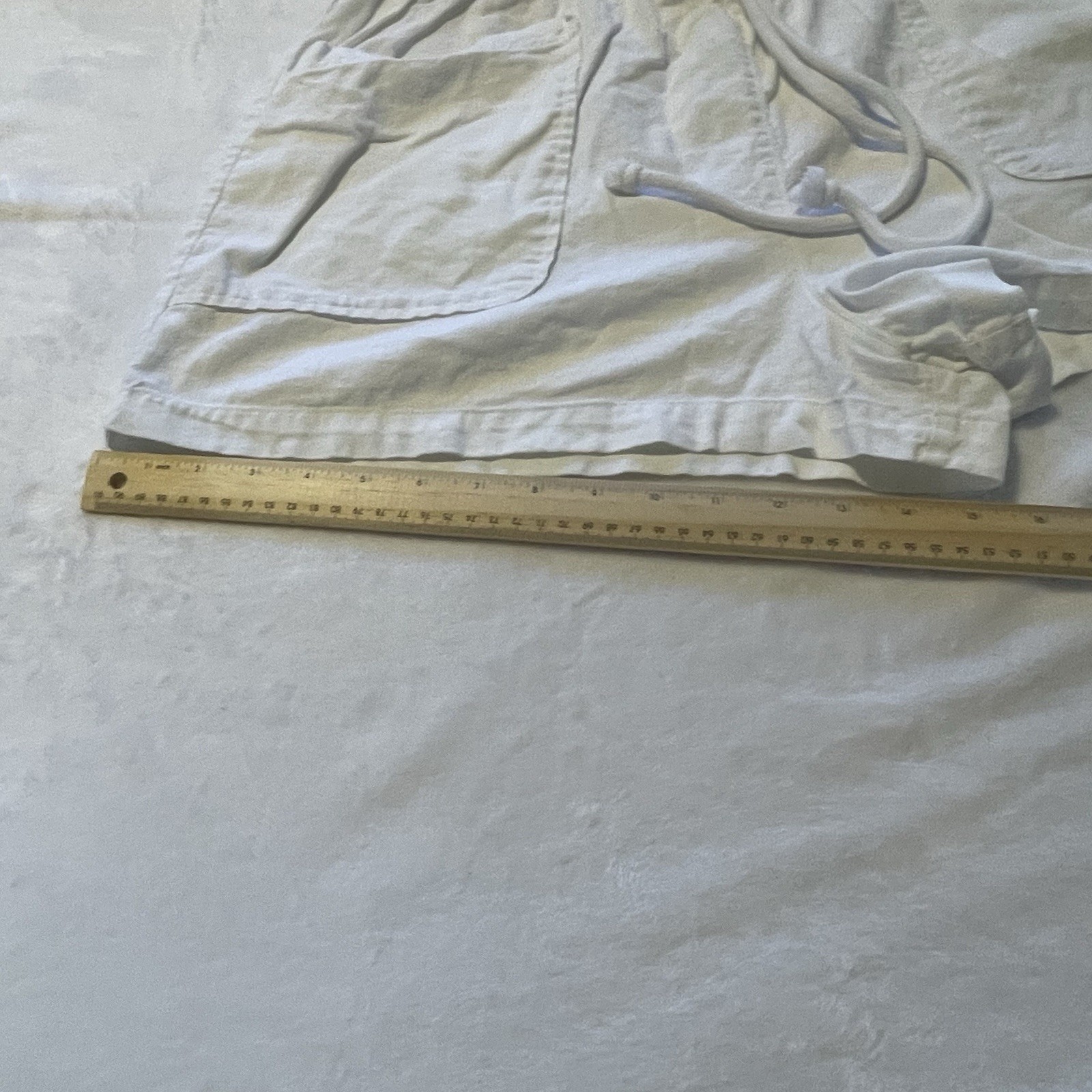 Universal Thread Women's Shorts Draw String White… - image 4