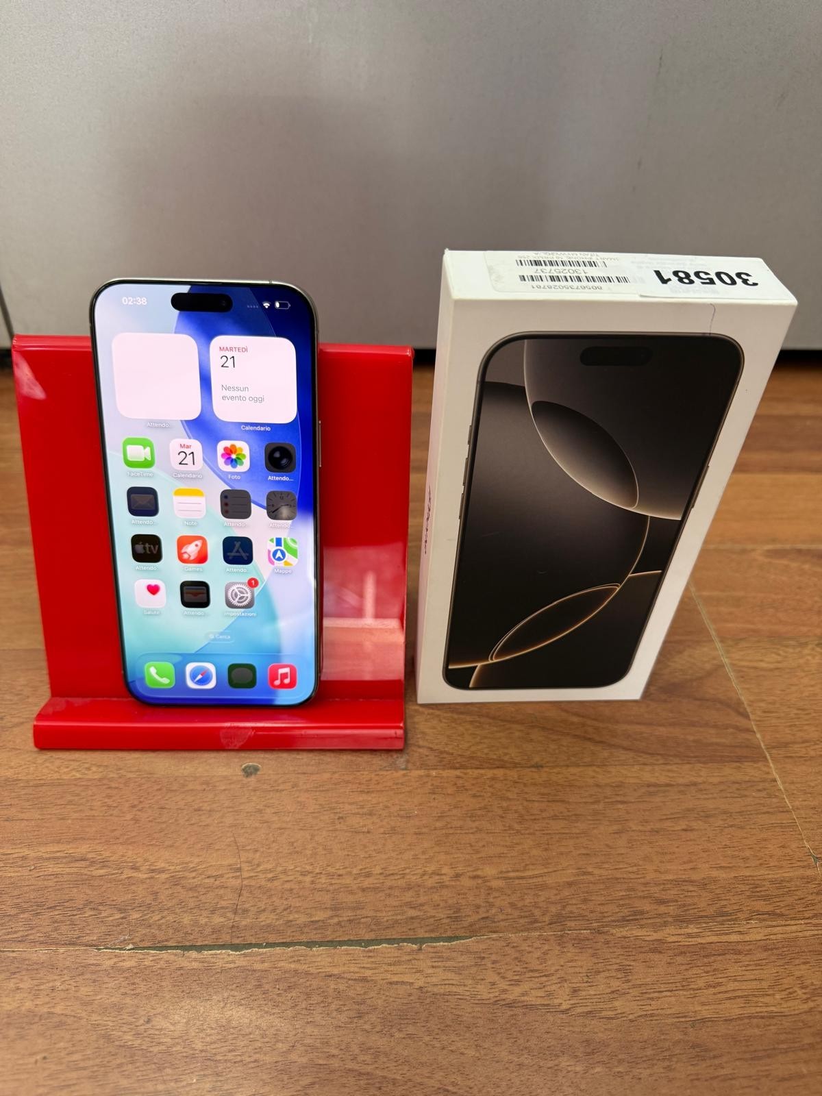 Apple iPhone 16 Pro Max 256GB NATURAL Titanium - Usato Di Esposizione