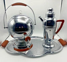 1930's Manning-Bowman Restored Percolator 494 Set with Matching Tray + Carafe