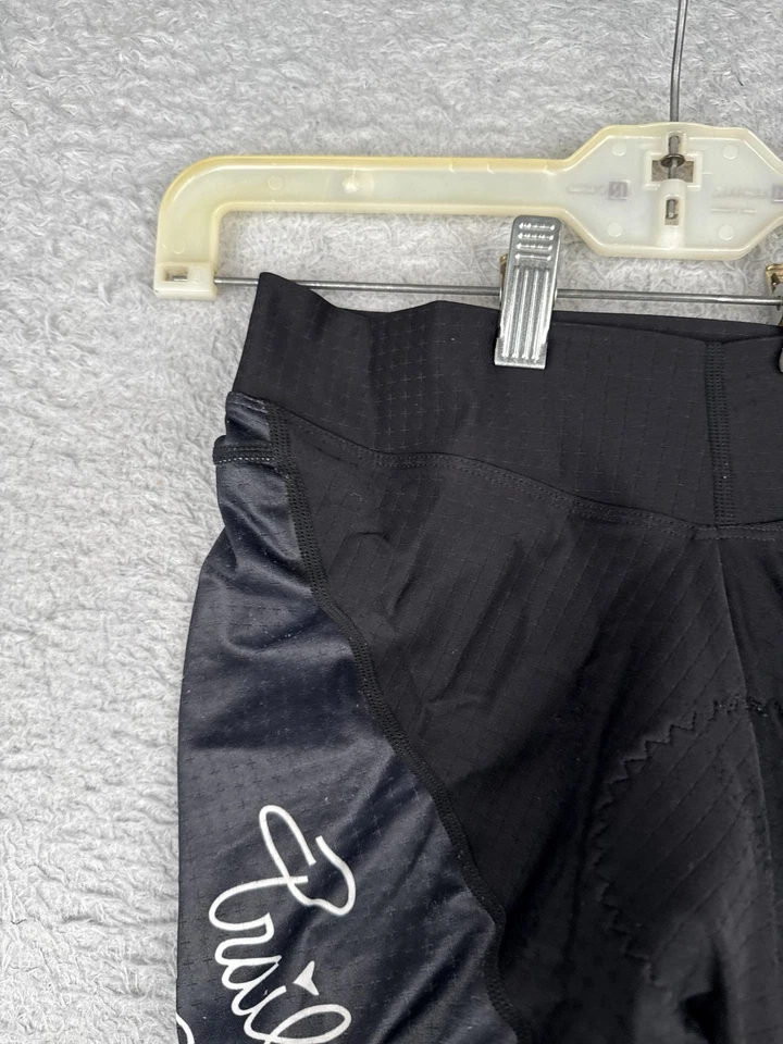 Voler Cycling Shorts Womens Medium Black Padded Chamois Vail Paw Print Graphic - Imagem 4 de 4