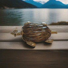 Vtg Gold Tone Sea Turtle Brooch Pin Textured Openwork Lattice Shell Green Eyes