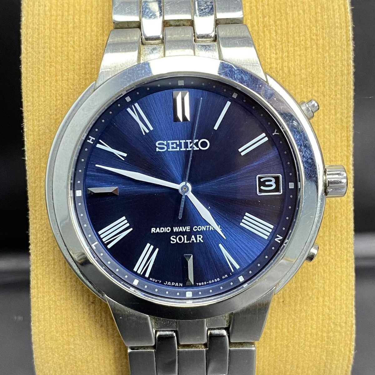 Rare Seiko Radio Wave Control Date Roman Index Blue Dial Vintage 