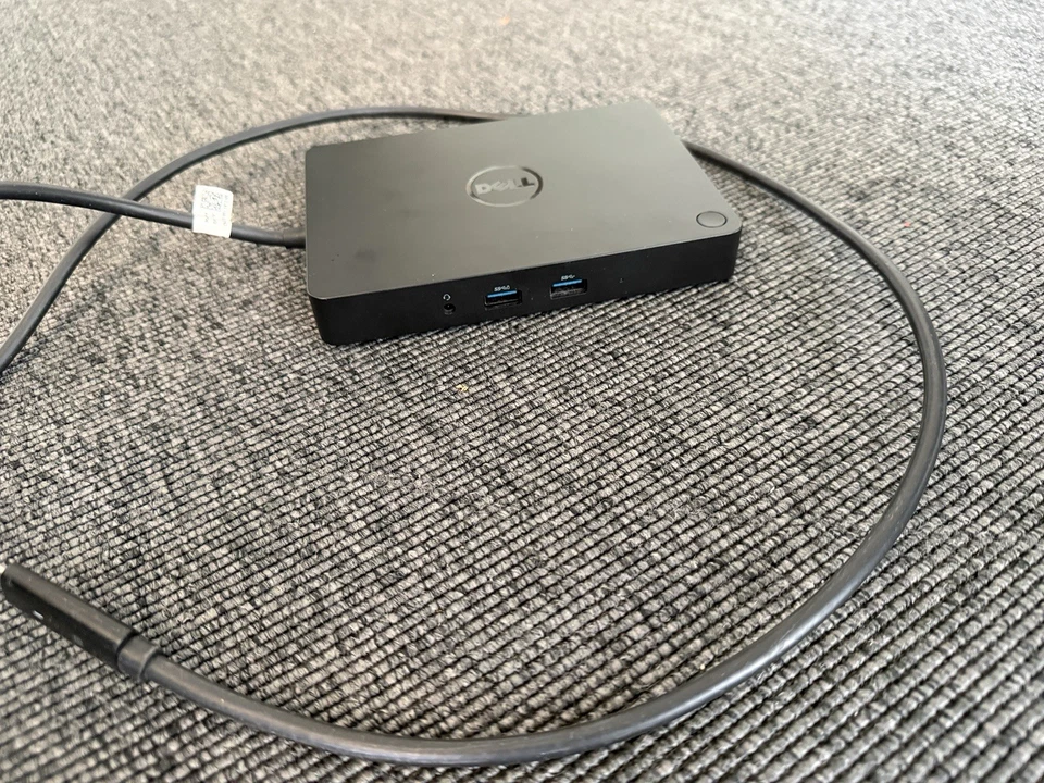 Dell Dockingstation WD15 K17A inkl. 180W Netzteil