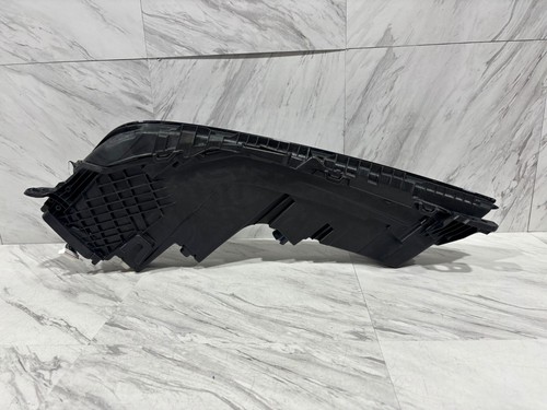 2023-2024 BMW G70 740I I7 DAYTIME RUNNING LIGHT OEM RIGHT SIDE CRYSTAL LED DRL - Picture 5 of 19