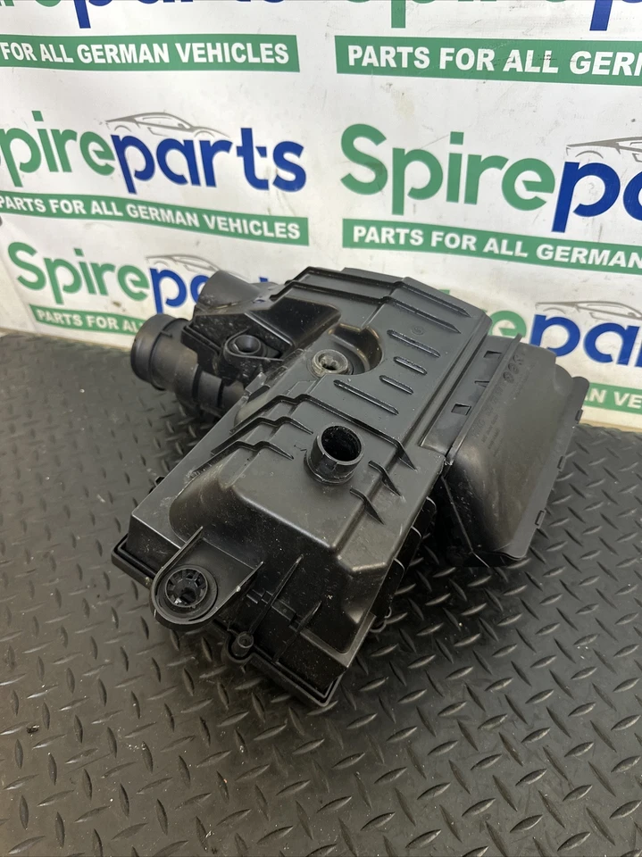 VOLKSWAGEN GOLF MK7 5G (2013 2016) CAJA FILTRO DE AIRE 5Q0129607AA 5Q0129607AA Foto 2 de 4