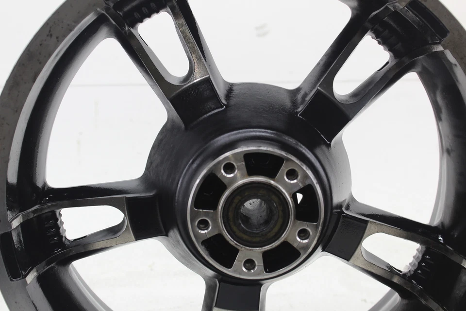 Rueda trasera 16x5 Harley Touring Enforcer Electra Road Glide 14-19 5 radios Foto 2 de 4