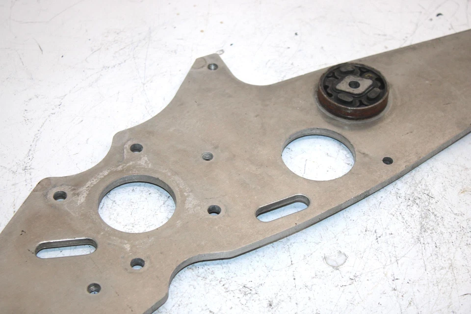 Оригинальное левое крепление двигателя 04 Arctic Cat Firecat 600 Efi 0708-431 SAS7 - Изображение 3 из 4