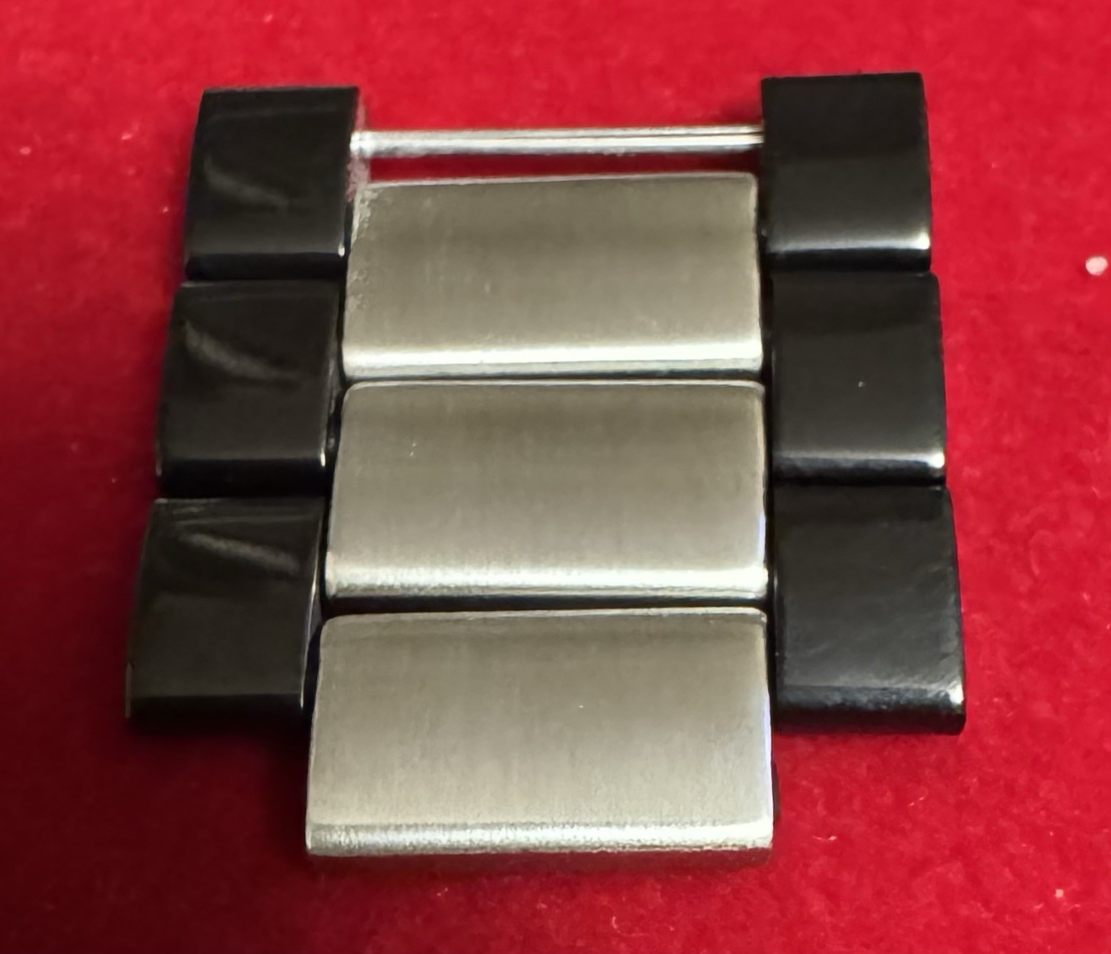 Nixon -THE BANKS -Silver W/BLK Border   -Watch Replacement LINKS