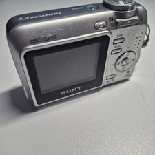 Sony Cyber-shot DSC-S650 7.2MP Digital Camera Silver For Parts or Repair