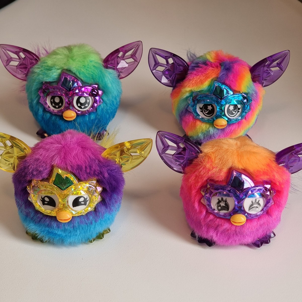 FURBY BABY CRYSTAL FURBLING RAINBOW GOLD YELLOW/ORANGE PINK/PURPLE