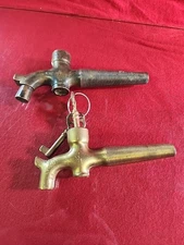18th Century Brass Locking Wine Barrel Taps Small 5 Inch Size W/ Keys 