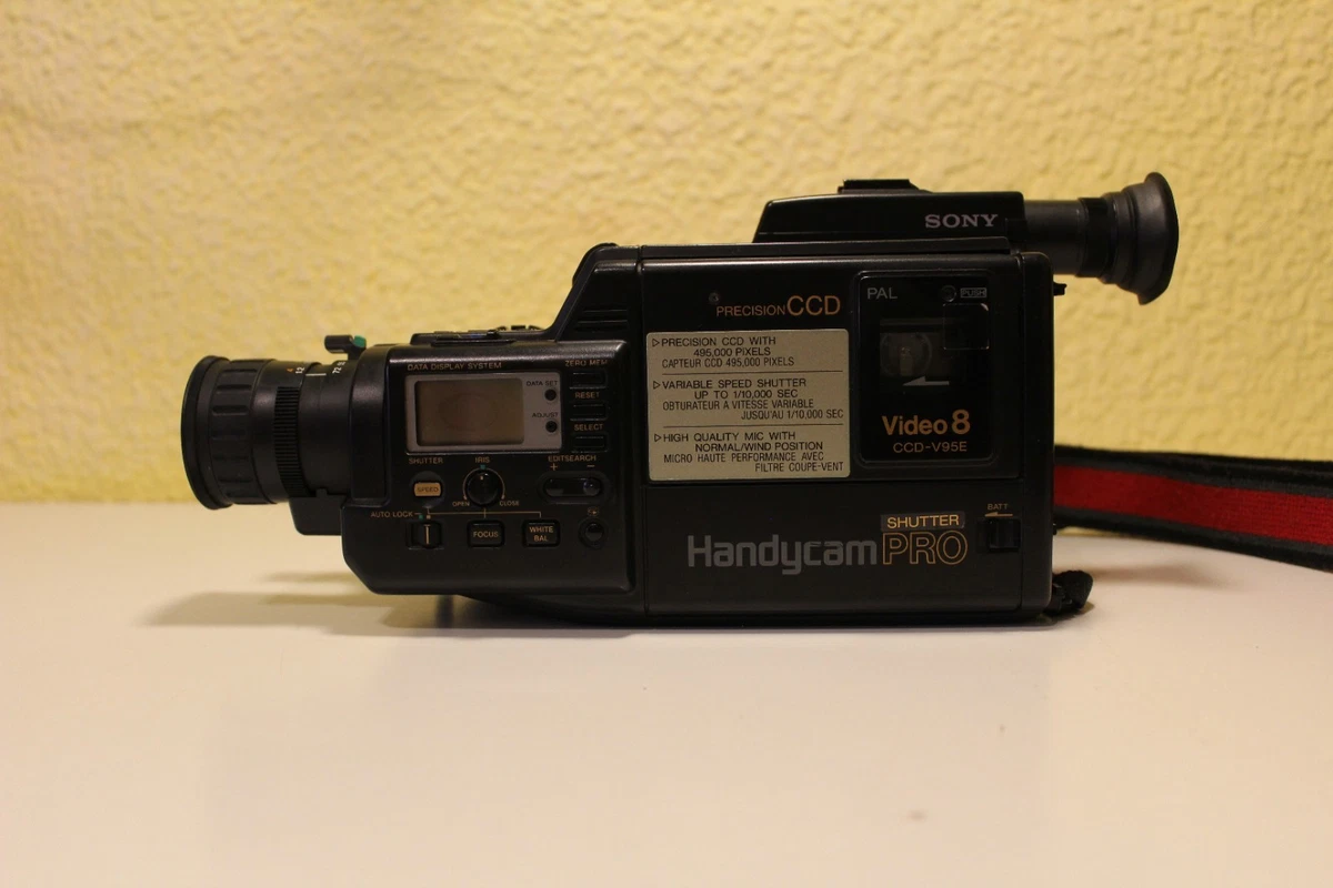 Sony CCD-V95E Handycam PRO Video8 — Accesorios originales — Para reparar
