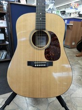 MARTIN D-16GT acoustic guitar