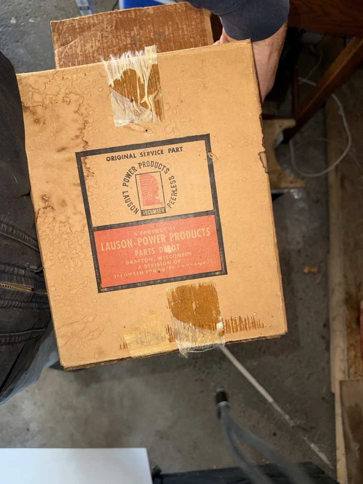 Cubierta de carcasa de soplador Tecumseh / Lauson OEM - Parte #350380 - Nuevo de colección Foto 4 de 4