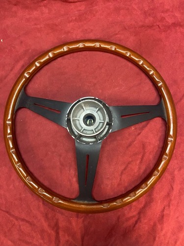 Nardi Jaguar Woodrim Steering Wheel, Original - Picture 4 of 7