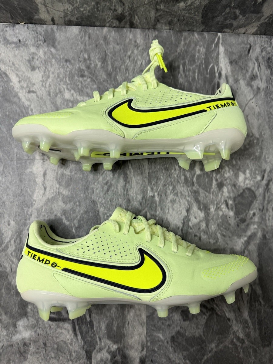 Nike Tiempo Legend 9 Elite FG 蛍光イエロー Nike Tiempo Legend 9 Elite FG Low Luminious Pack Soccer