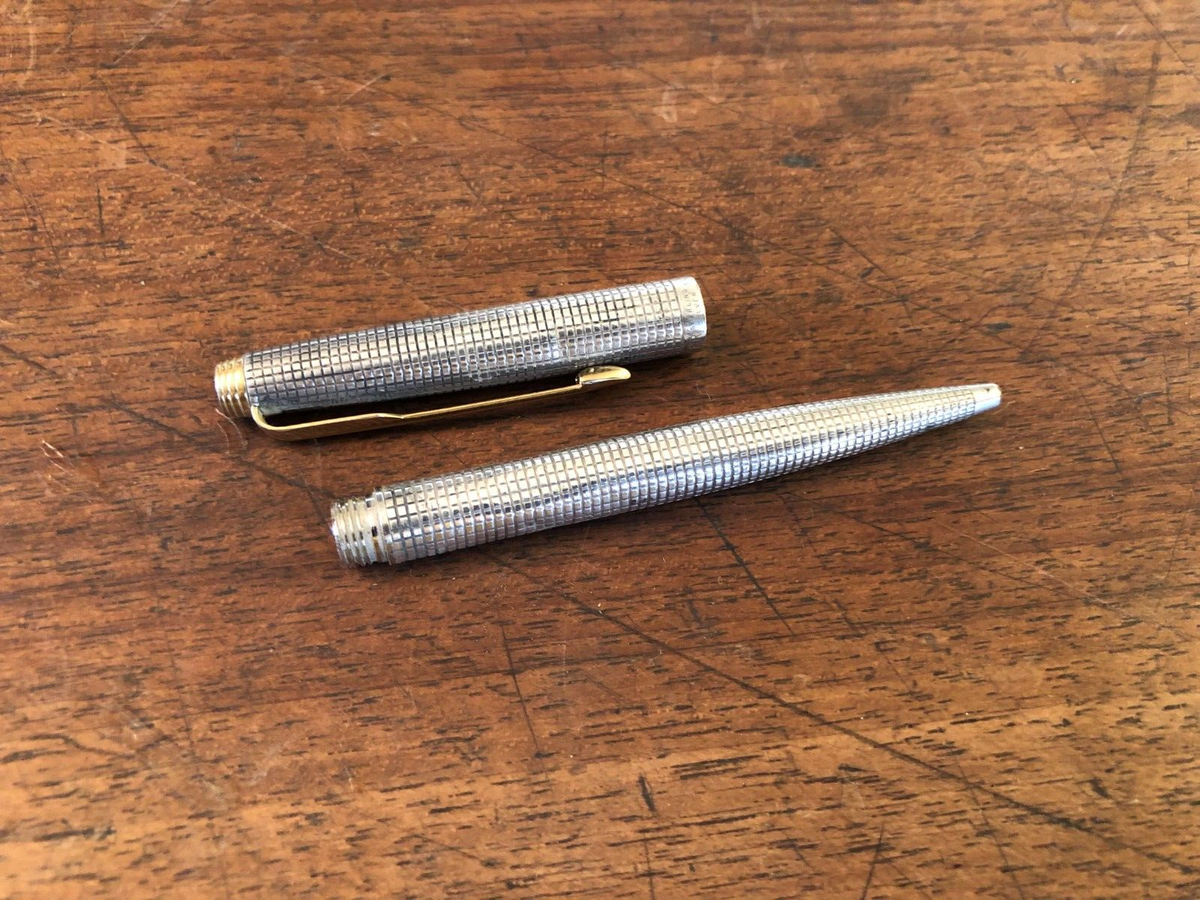 Stylo Parker En Argent Massif Avec Plume En Or Et Décor Quadrillé - Occasion Bon état