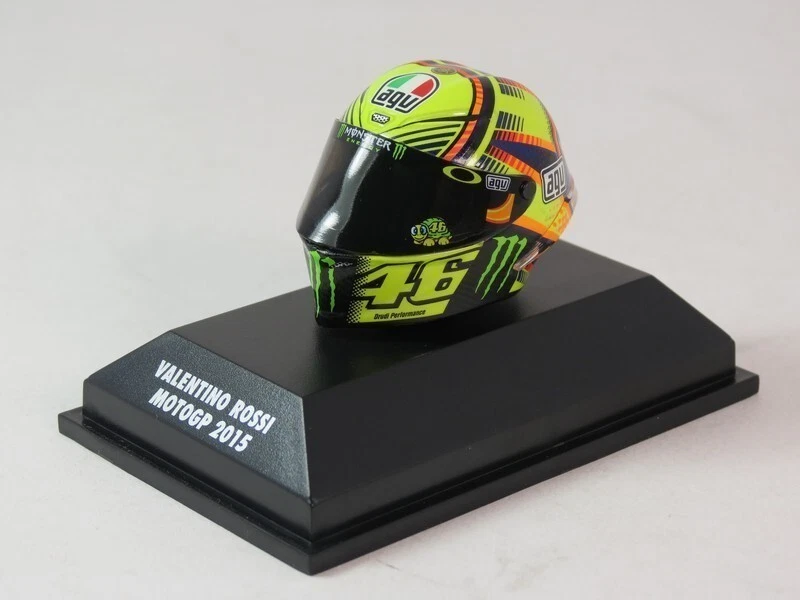 Minichamps Valentino Rossi AGV Helmet MotoGP 2015 1/8 398150046 - Image 2 of 4