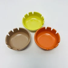 Vintage 3 pc Mid-Century Deep Dish Melamine Melmac Ashtrays Yellow Orange Brown