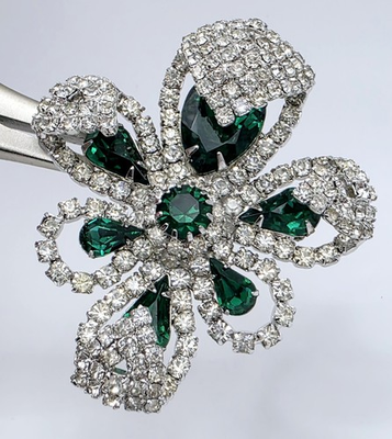 #ad Vintage Kramer Silver Tone Floral Brooch Pin Layered Orchid Emerald Green Rare $199.95