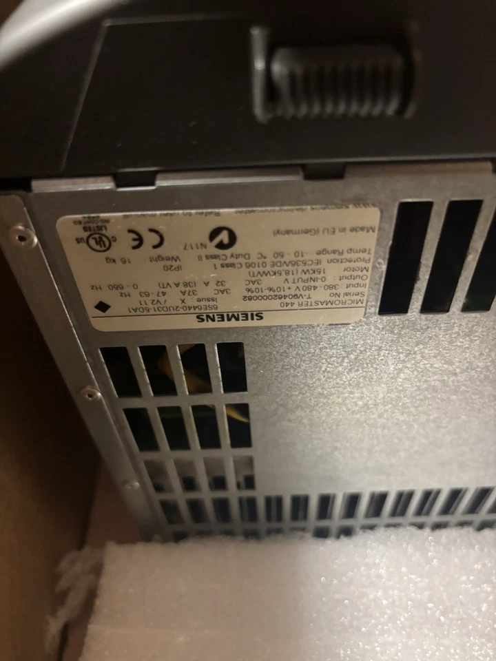 Siemens 6SE6440-2UD31-5DA1 6SE6 440-2UD31-5DA1 MICROMASTER 440 15kW AC Drive - Image 3 of 3