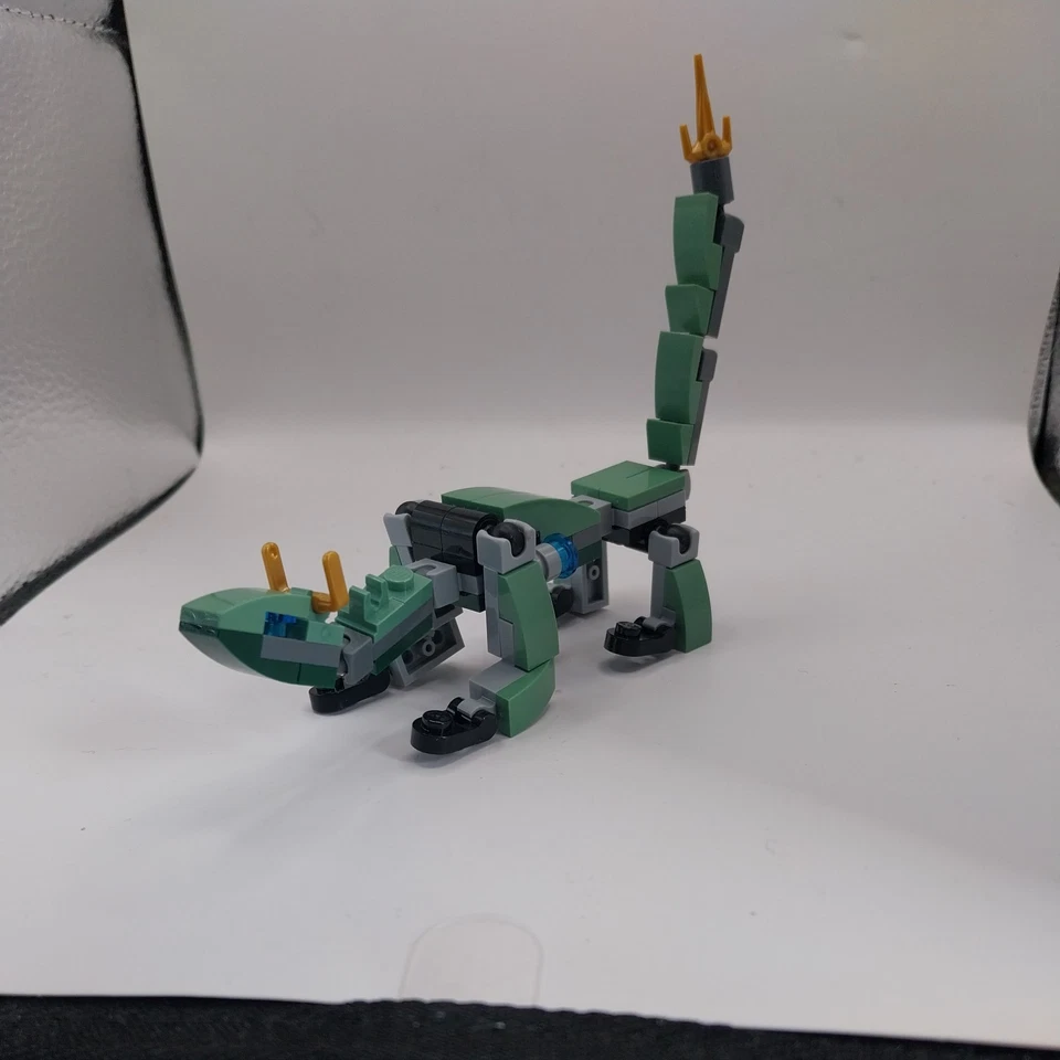 LEGO Ninjago 30428 Green Ninja Mech Dragon, photo 1 of 5