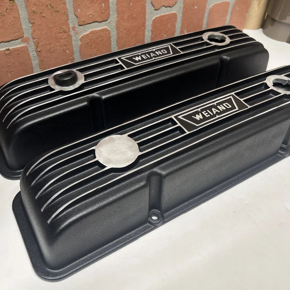 ВИНТАЖНЫЕ АЛЮМИНИЕВЫЕ КРЫШКИ КЛАПАНОВ WEIAND FINNED для небольших блоков Chevy SBC 283 327 350 - Изображение 2 из 4