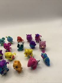 Hatchimals Mixed Lot 25 + Mini Figures Glitter, Confetti, Flocked Limited Rares