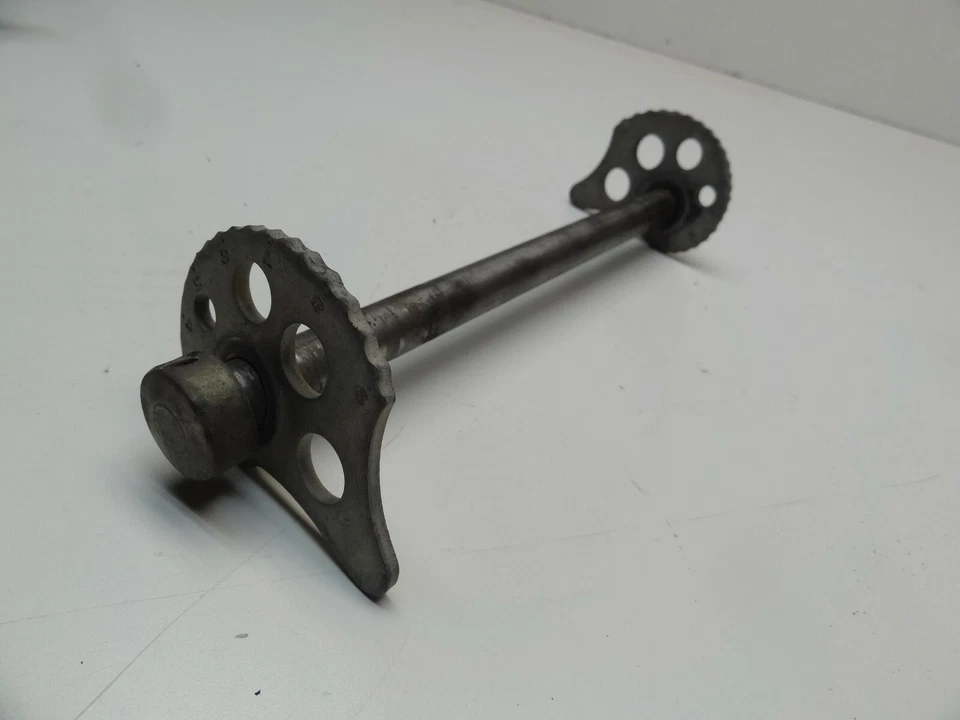 Extractores de eje y cadena de rueda trasera Yamaha SR185 1981 OBBO SR 185 81 OEM 5HO Exciter Foto 2 de 3