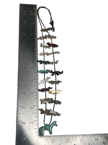 Collana Zuni pietre preziose fetish intagliate hishi e turchese vintage NN1614 - Foto 3 di 4