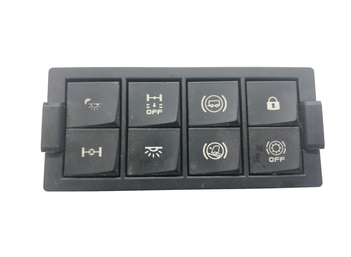 7422338209 + 7421948547 + 7421947759 + 7421947760 Switch Module
