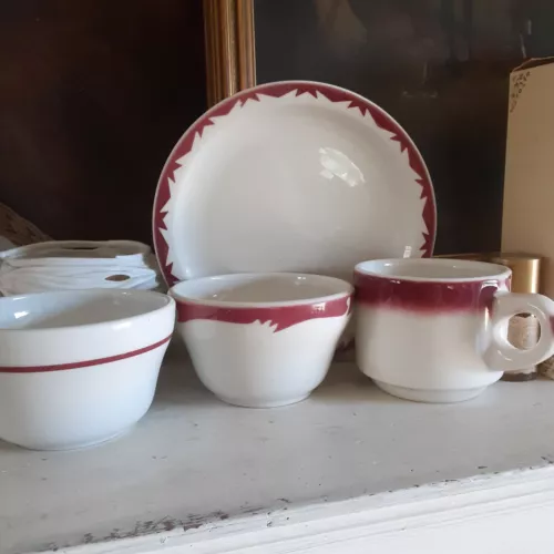 Vtg China Buffalo Shenango Red  Airbrush Plate Coffee Cup Mug LOT Restaurat ware