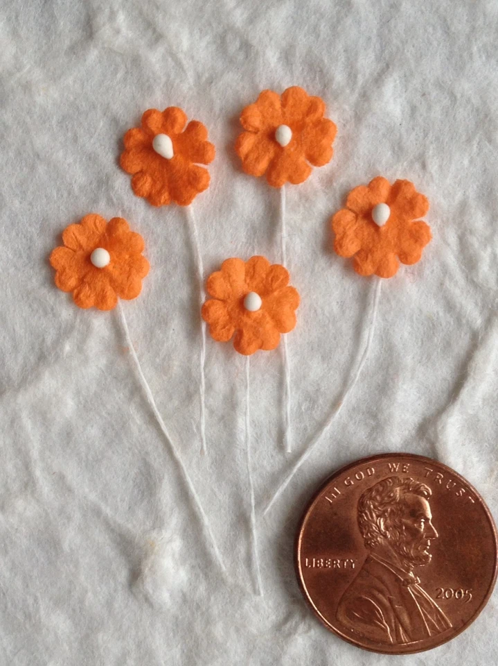 20 Flores Naranja Pequeño Hecho a Mano Morera Papel Polen Otoño Muñecas Sombrero Miniatura Foto 2 de 3