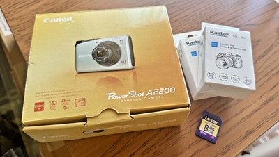Canon PowerShot A2200 14.1MP Compact Camera Black 4x Optical Zoom 2.7in