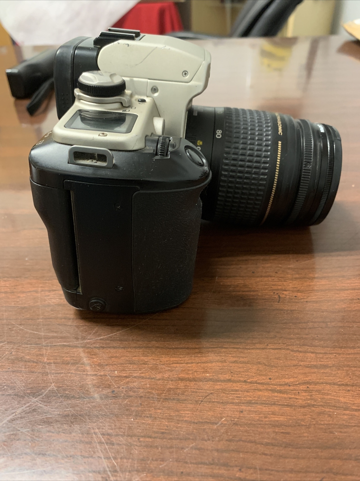 Canon EOS Elan II E 35mm SLR Film Camera Body Only Eye Control with