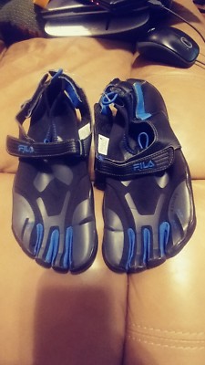 FILA Men US Black Blue Skele-Toes EZ Slide Five Finger Barefoot