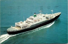 Postcard Grace Line 1970 Chrome