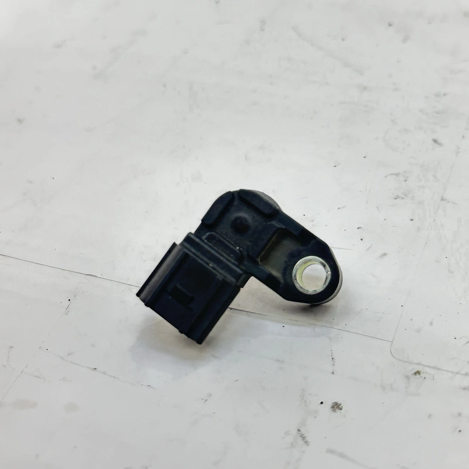 2013 - 2017 TRIUMPH DAYTONA 675R MAP SENSOR MASS AIR FLOW PRESSURE INTAKE SWITCH