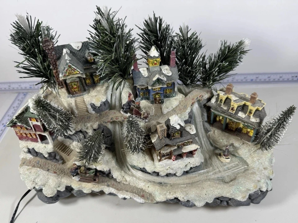 VTG Avon Christmas Fiber Optic Village 2003 Color Changing Plug In Holiday WORKS - Image 2 of 4