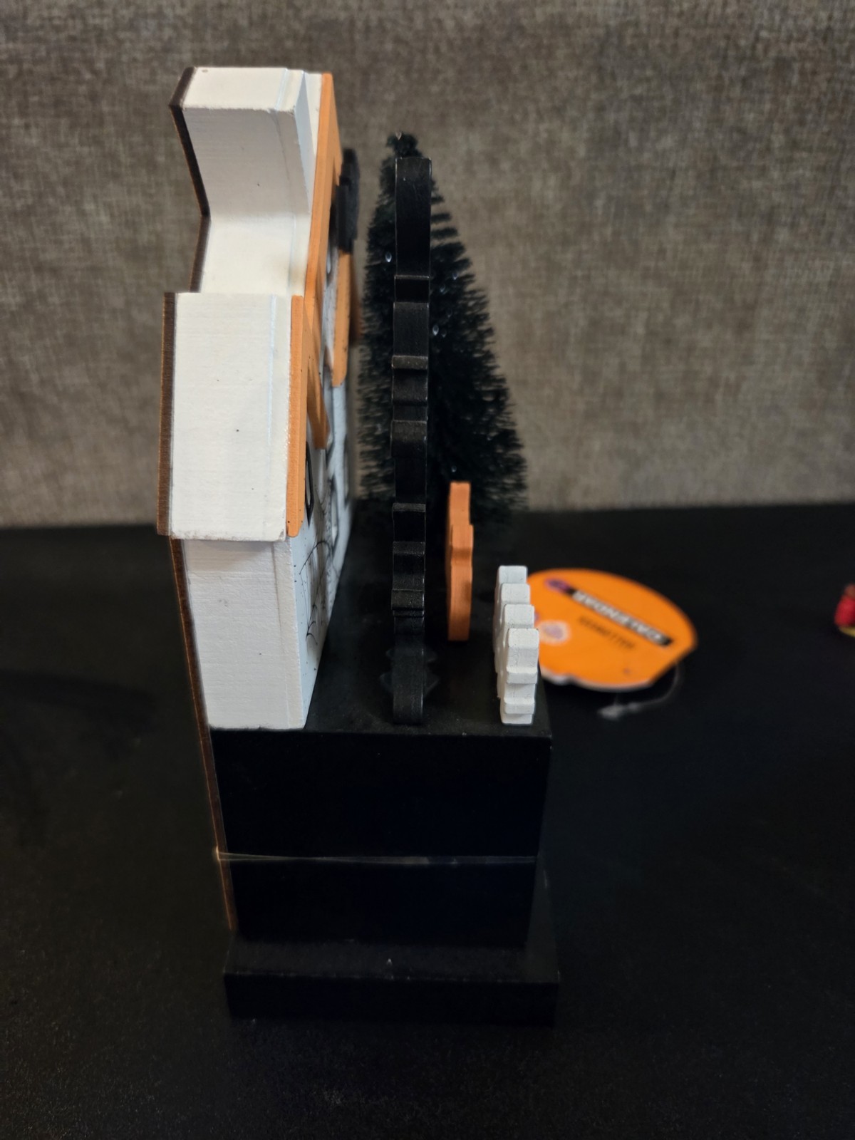 Picture 2 of 7