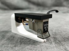 Cartuccia Ortofon MC 20 MK II con cuffia in ottime condizioni 