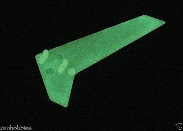 Blade EFLH3020GL Blade MSR Glow in Dark Vertical Fin - Picture 1 of 1