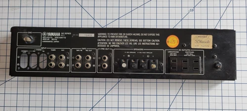 Yamaha A-1 Stereo-Verstärker Rückseite, G322