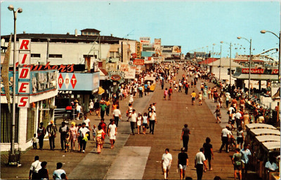 Postcard Panoramic View of Boardwalk Wildwood by the Sea Unposted