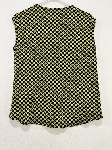 Liz Claiborne Women's Yellow Polka Dots Sleeveless Blouse Bold Church Medium - Picture 2 of 6