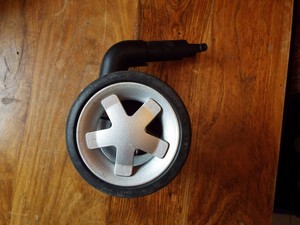 quinny buzz front wheel