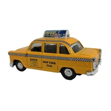 SHING FAT 5 inches Classic Yellow Cab (NYC Taxi) DIE CAST METAL TOY CAR