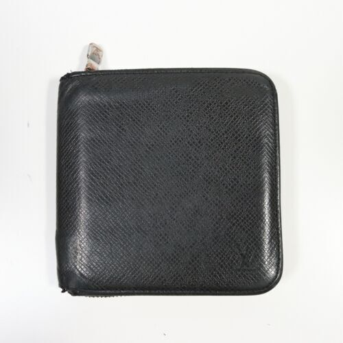 Leather wallet Louis Vuitton Black in Leather - 26345121